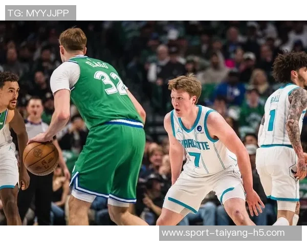 克尼佩尔闪耀全场贡献33分5板9助弗拉格与VJ联手助力球队胜利